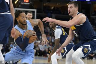 键时刻挺身 键时刻挺身